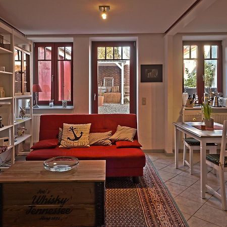Gemuetliches Ferienhaus - Ankommen Und Wohlfuehlen Husum  Extérieur photo
