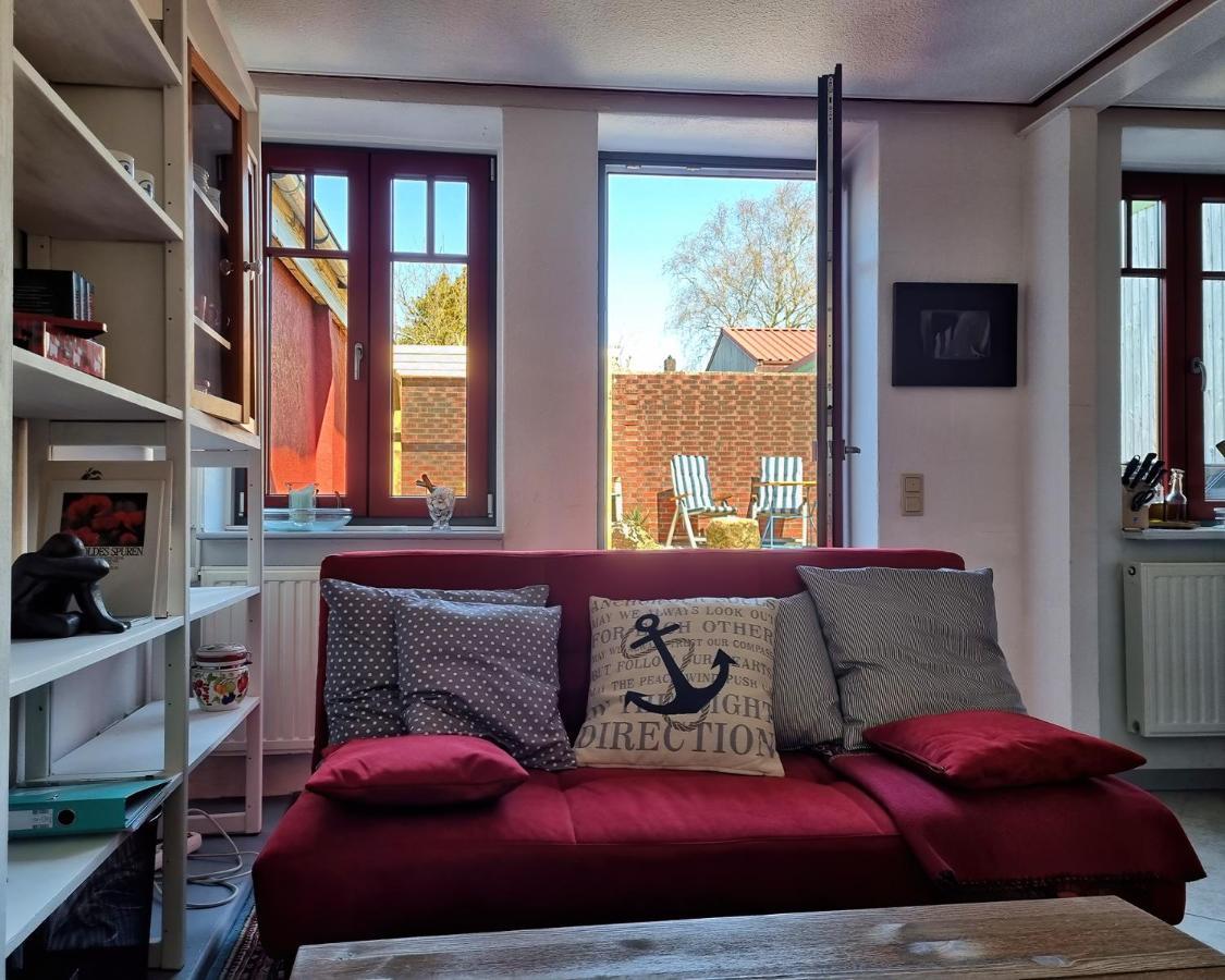 Gemuetliches Ferienhaus - Ankommen Und Wohlfuehlen Husum  Extérieur photo