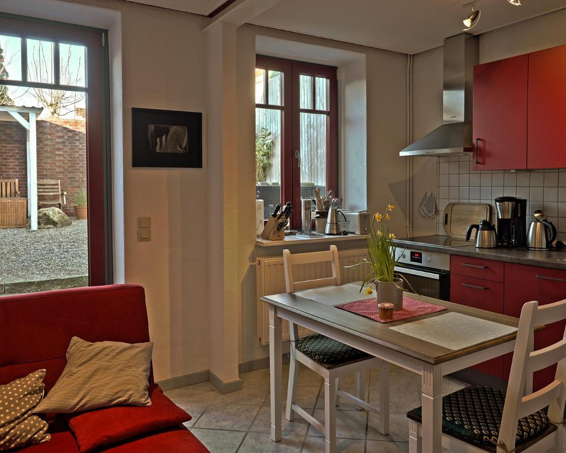 Gemuetliches Ferienhaus - Ankommen Und Wohlfuehlen Husum  Extérieur photo